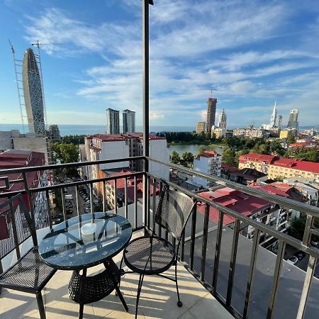 Apartments At Like House Батуми Экстерьер фото