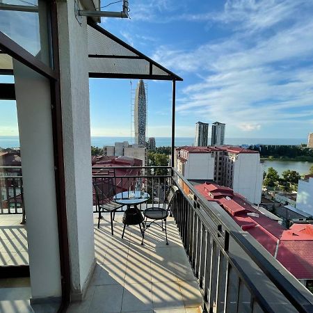 Apartments At Like House Батуми Экстерьер фото