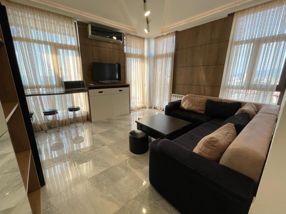 Apartments At Like House Батуми Экстерьер фото