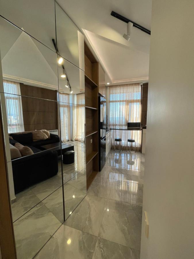 Apartments At Like House Батуми Экстерьер фото