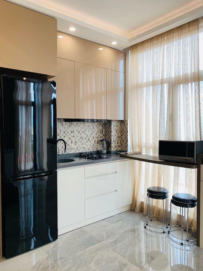 Apartments At Like House Батуми Экстерьер фото